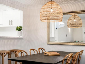 Calinda Sol 10, Byron Bay